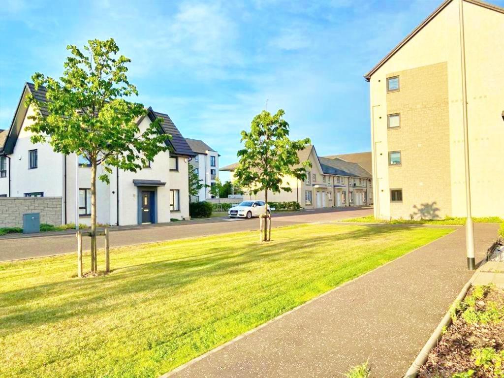 爱丁堡3 Bed House With Parking Near Airport别墅 外观 照片